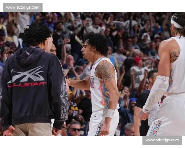 雷霆与掘金激战回放 两队巅峰对决精彩瞬间再现